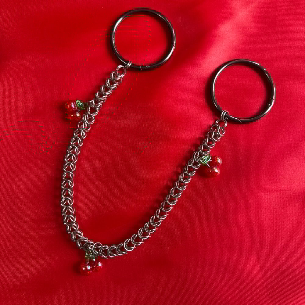 Image of cherry bag chain 