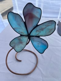 Image 1 of Lily Freeform on Copper Stem