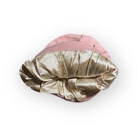 Image 3 of KV BEANIE ( Silver chain ) Pink