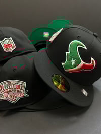 Image 2 of New Era 59Fifty Black Red Green Cinco Pack