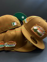 Image 3 of New Era 59Fifty Tamarindo Cinco Pack