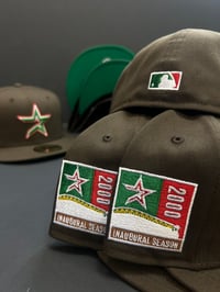 Image 3 of New Era 59Fifty Brown Pride Cinco Pack