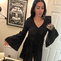 vintage kills ar peasant top