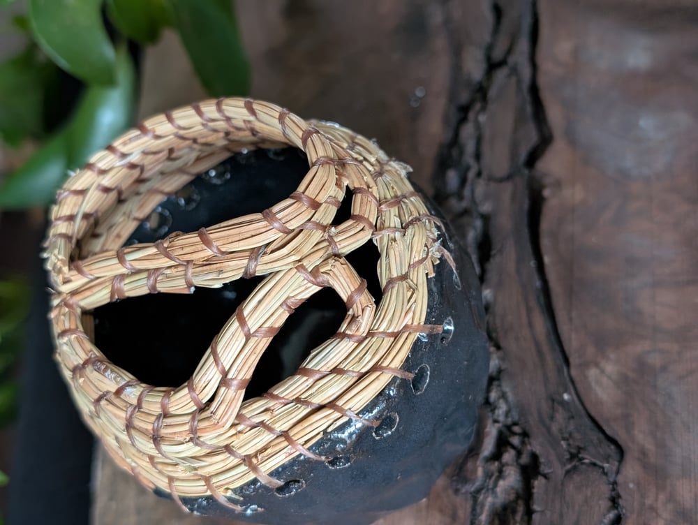Black Pine Needle Bowl