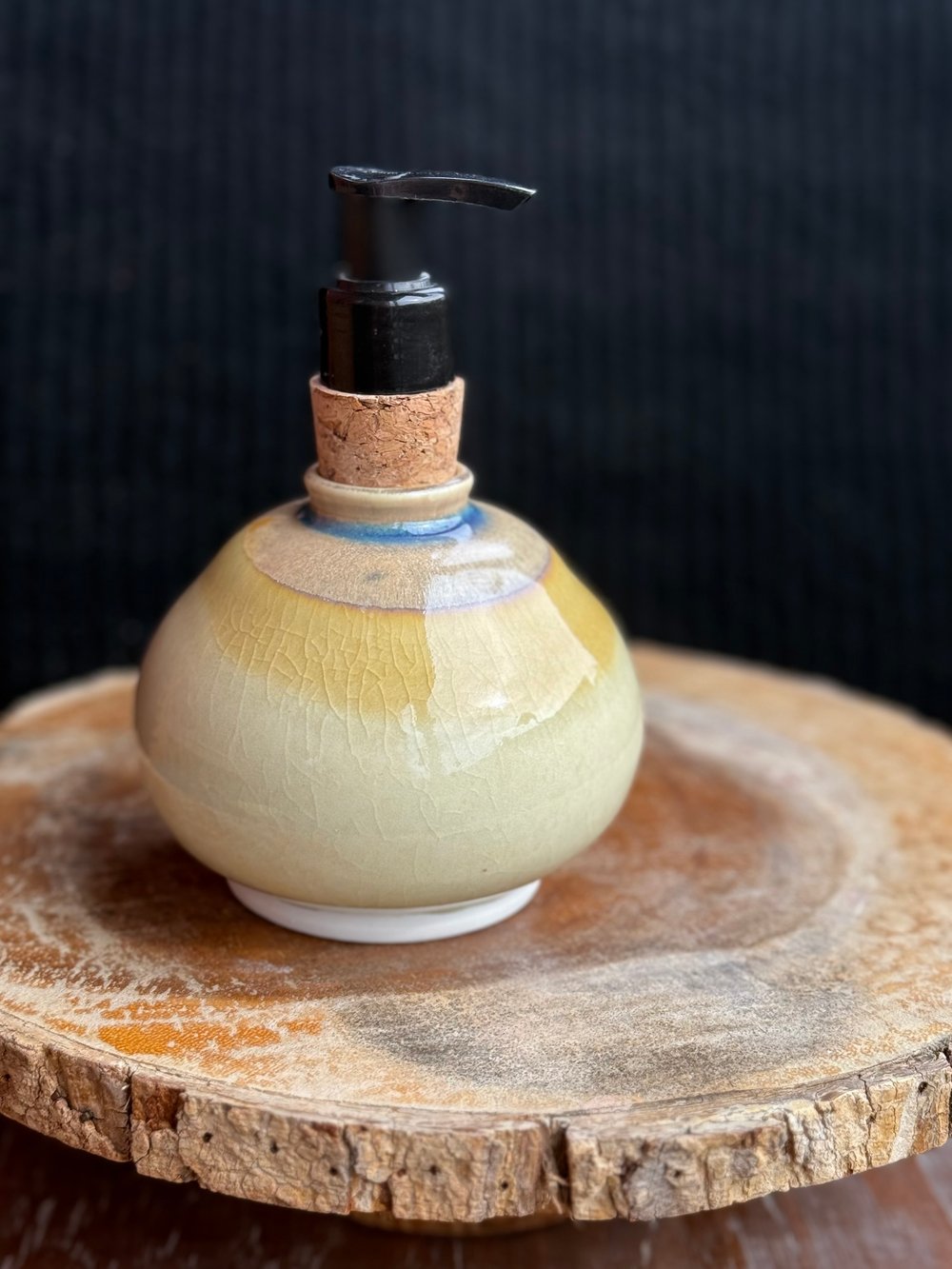 Image of SOAP BOTTLE / 007