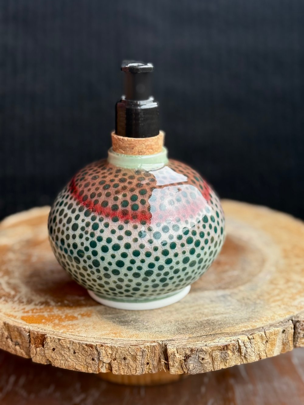 Image of SOAP BOTTLE / 008