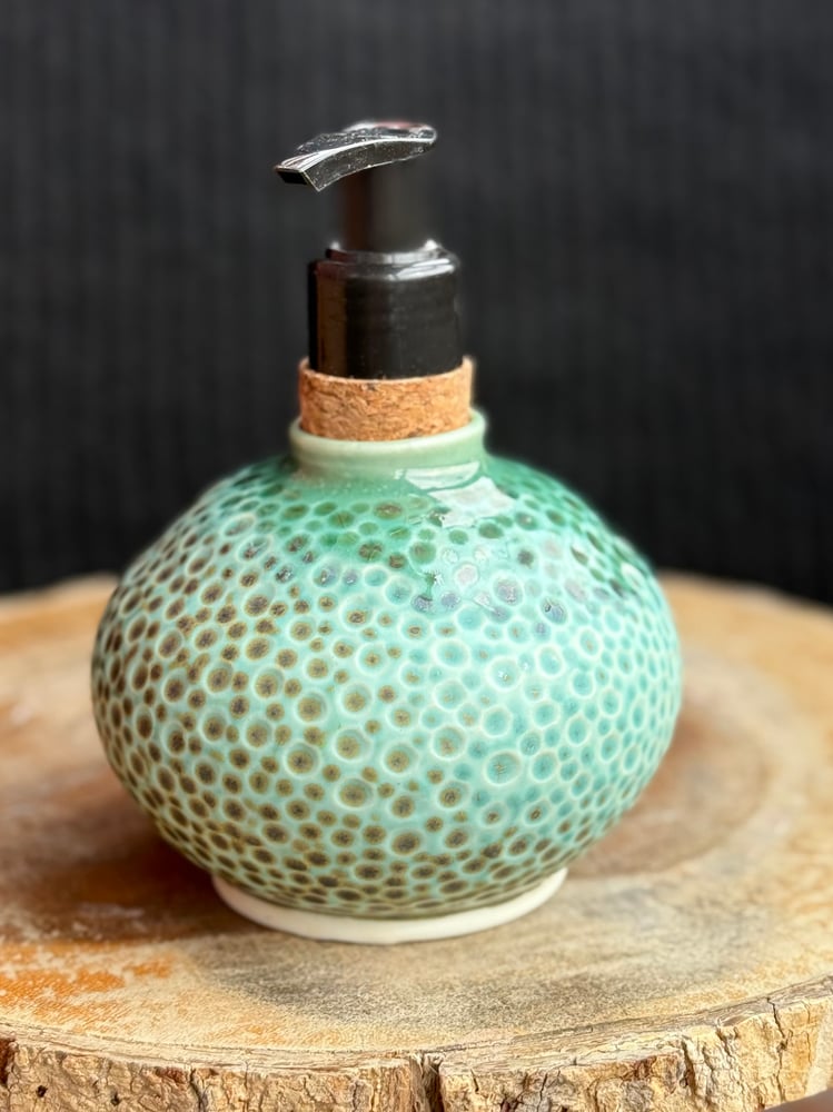 Image of SOAP BOTTLE / 010