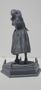 Image of The Tied Up Woman Thir13en Ghosts Model Kit