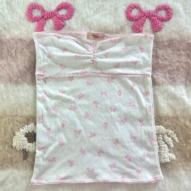 Rosy Ribbons Top