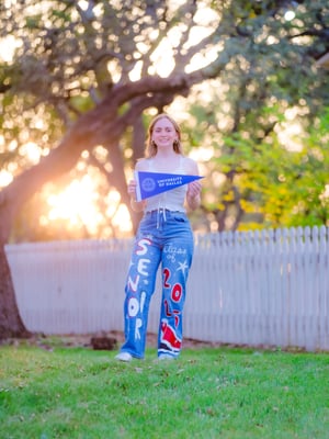 Image of 30-Minute Senior Mini-Session at Bracken Village