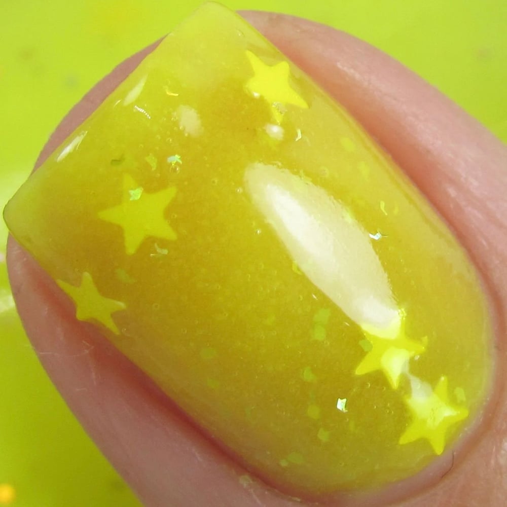 Image of Starry Eyes