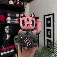PINK & BLACK AXE 22CM LUCKY CAT