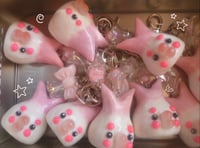 Image 1 of Pearlina keychain