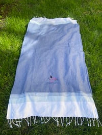 Image 3 of  PRE-COMMANDE - Fouta de plage brodée "LIBERTE" - Collab' ADOLIE
