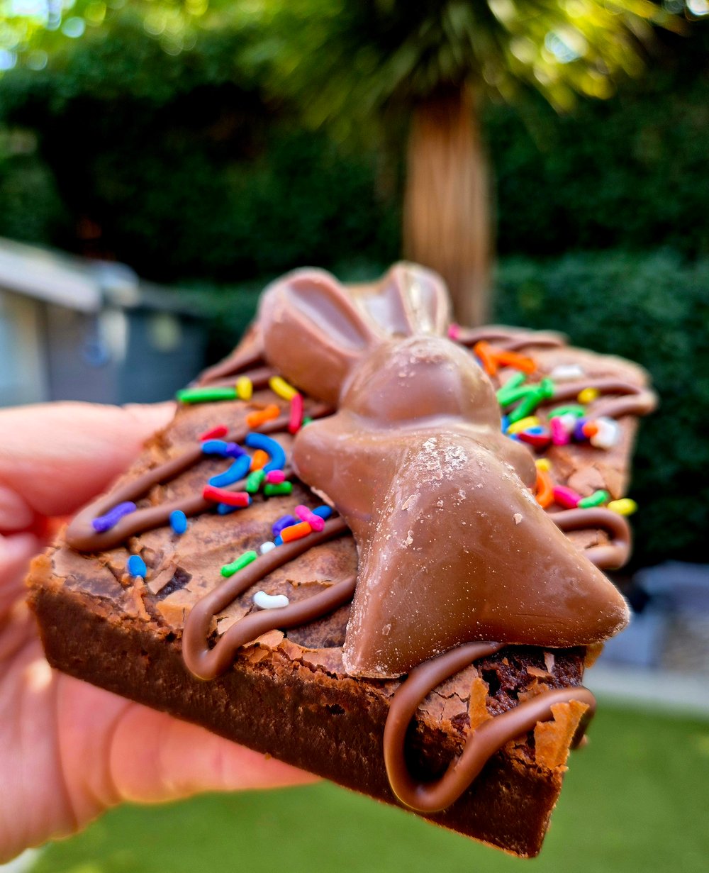 Treat Box with FREE item