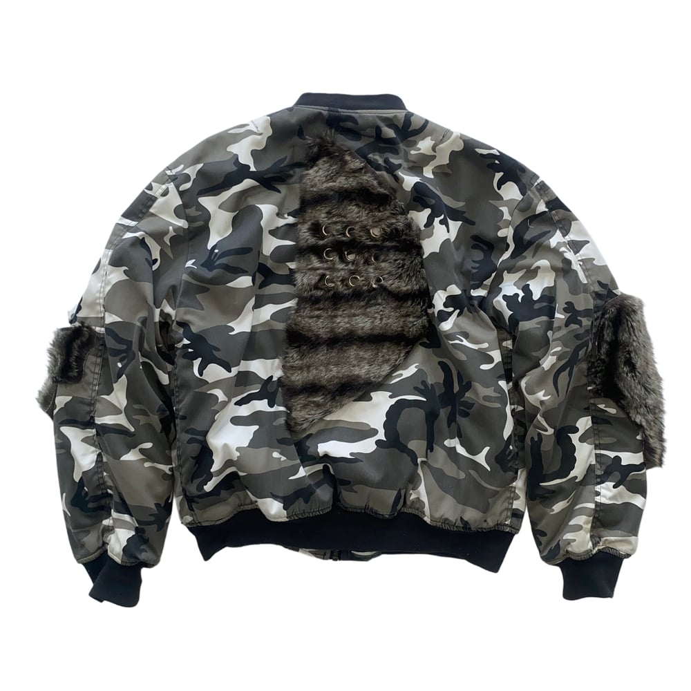 UZI BOMBER 