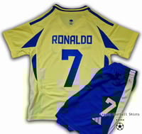 Image 1 of Al Nassr kids kit RONALDO 7