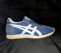 Image 2 of ASICS UNKNOWN NAME SIZE 8.5US 42EUR 