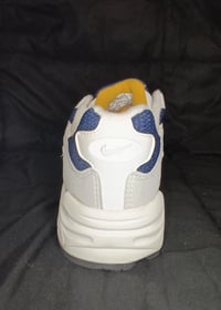Image 6 of NIKE AIR WINDRUNNER SIZE 9.5US 43EUR