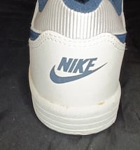 Image 10 of NIKE COURT PLUS SIZE 8.5US 42EUR 