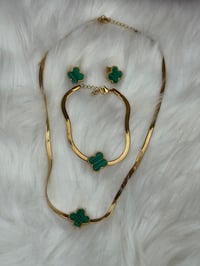 3 pc clover necklace set 