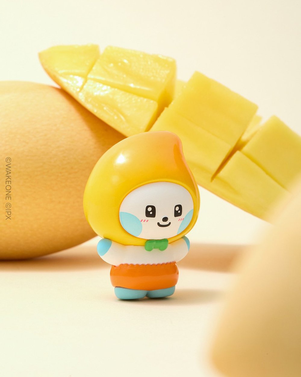 Image of ZEROBASEONE Zeroni Figurine Fruits Edition