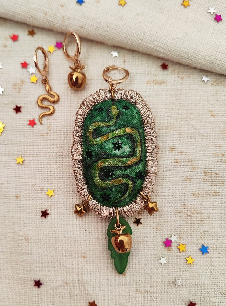 Image of Mono orecchino Rinnovamento 🐍✨