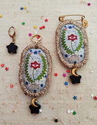 Image 2 of Mono orecchino Protezione 🏵️👁️✨