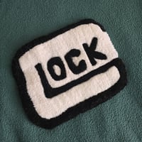Glonk Rug