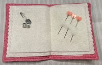 Image 3 of Pink Flowered Needlebook