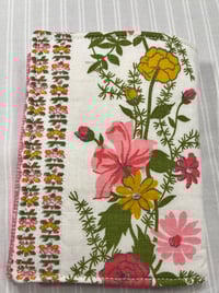 Image 5 of Pink Flowered Needlebook