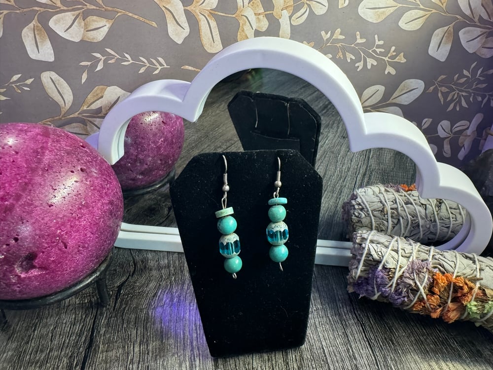 Image of Turquoise Dangle Earrings