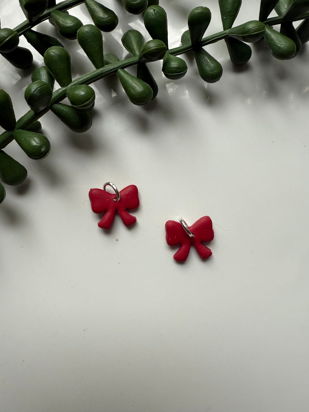 Image of Red Bow Sleeper Charms 