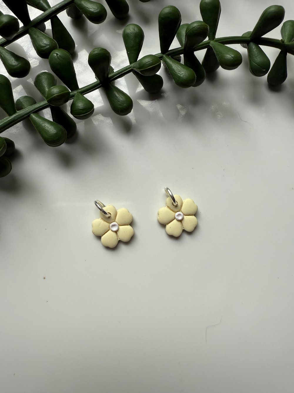 Image of Yellow Daisy Sleeper Charms