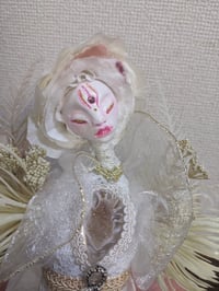 Image 1 of 白蛇(小) A　Small White Serpent A