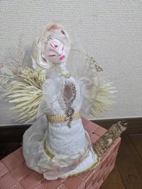 Image 4 of 白蛇(小) A　Small White Serpent A