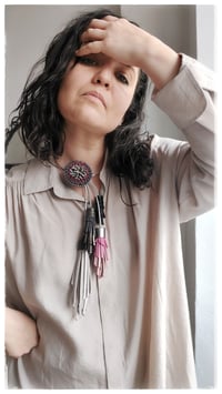 Image 10 of Collana floreale in pelle artigianale BLOOMING LONG - Assolo 40/2025 - Grace