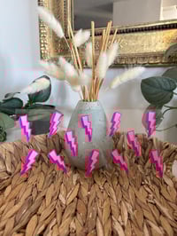 Pink Lightning Cup Wrap
