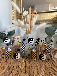 Ying Yang Checkered Cup Wrap 