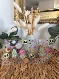 Pastel Aliens Cup Wrap 