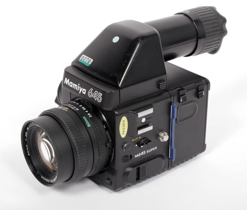 Image of Mamiya M645 Super 6X4.5 medium format camera w/ 80mm lens + metering prism #0370