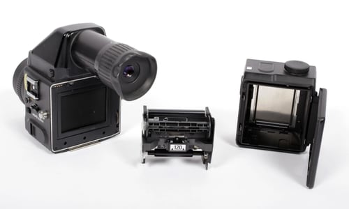 Image of Mamiya M645 Super 6X4.5 medium format camera w/ 80mm lens + metering prism #0370