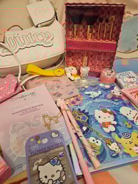 Image 7 of Juicy Couture String of Pearls Crossbody Meets Hello Kitty Bundle 