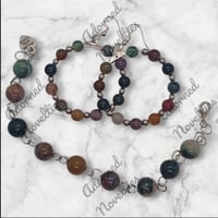 Image 3 of ANA826132 - Natural Agate Beads Link Bracelet with Matching earrings