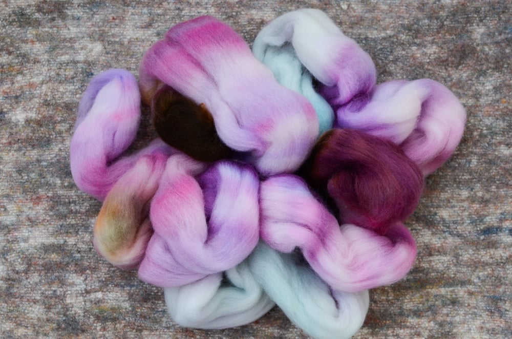 Image of "Viola" Hand-dyed Corriedale Spinning Fiber - 4 oz.
