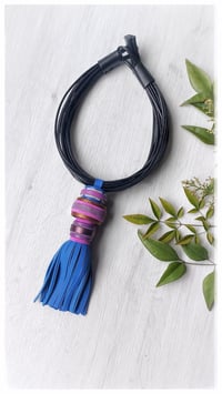Image 2 of Collana artigianale in pelle KYOTO COLLIER - Assolo 49/2025 - "Hokkaido"