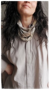 Image 16 of Collana artigianale in seta e pelle CONVERSO ft. Lucia Pascale - "Blanca" -
