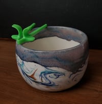 Image 4 of 3 cup Marbled Snack Bowl with Snack Tongs 042025011