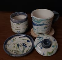 Image 5 of 6 oz. (175 ml) Marbled Tea Steeper with Cup and Saucer 04202501