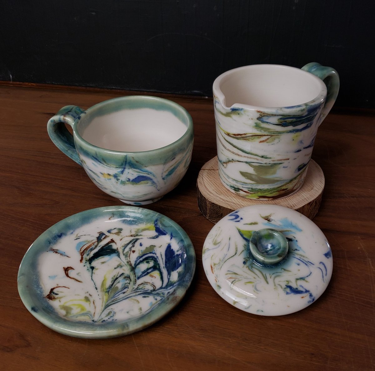 Image of 6 oz. (175 ml) Marbled Tea Steeper with Cup and Saucer 04202503